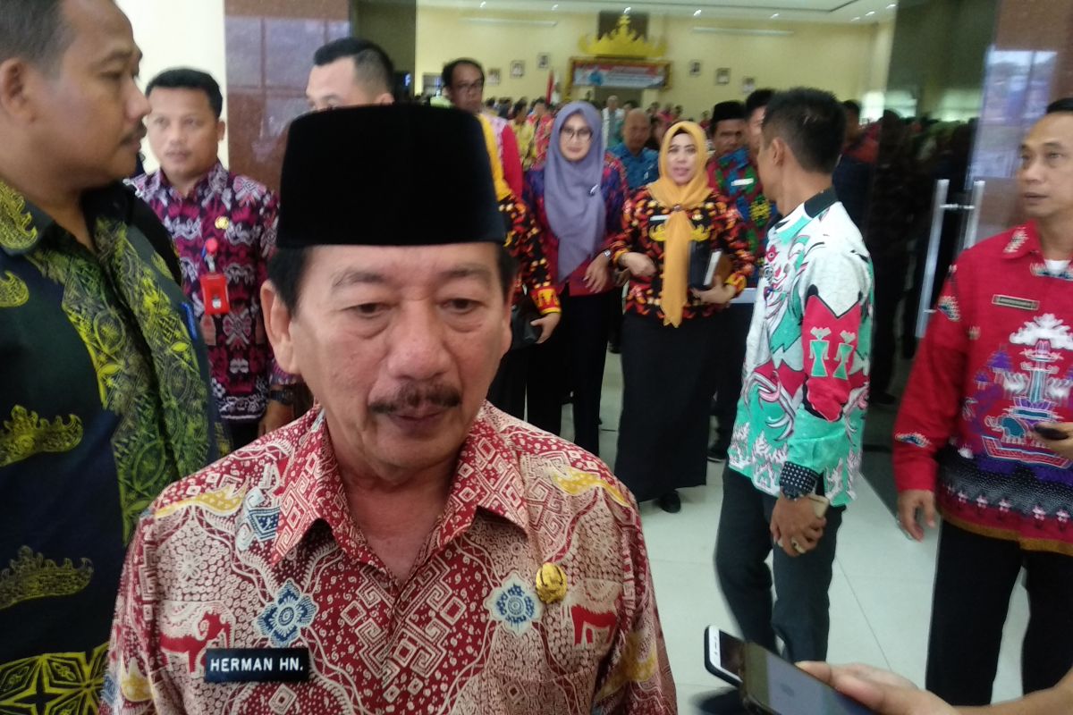 Walikota Bandarlampung ancam sanksi berat aparat yang bermain dana PKH