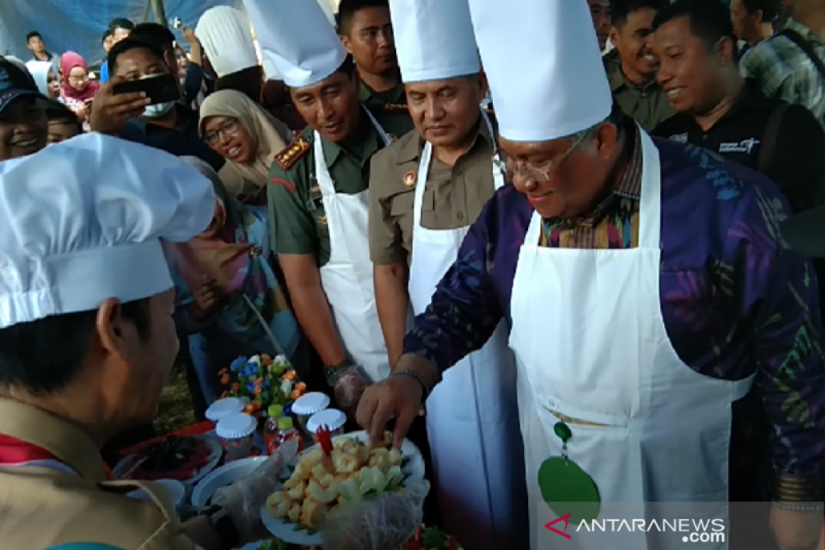 Lomba masak non-beras meriahkan kemah eksekutif di Sultra