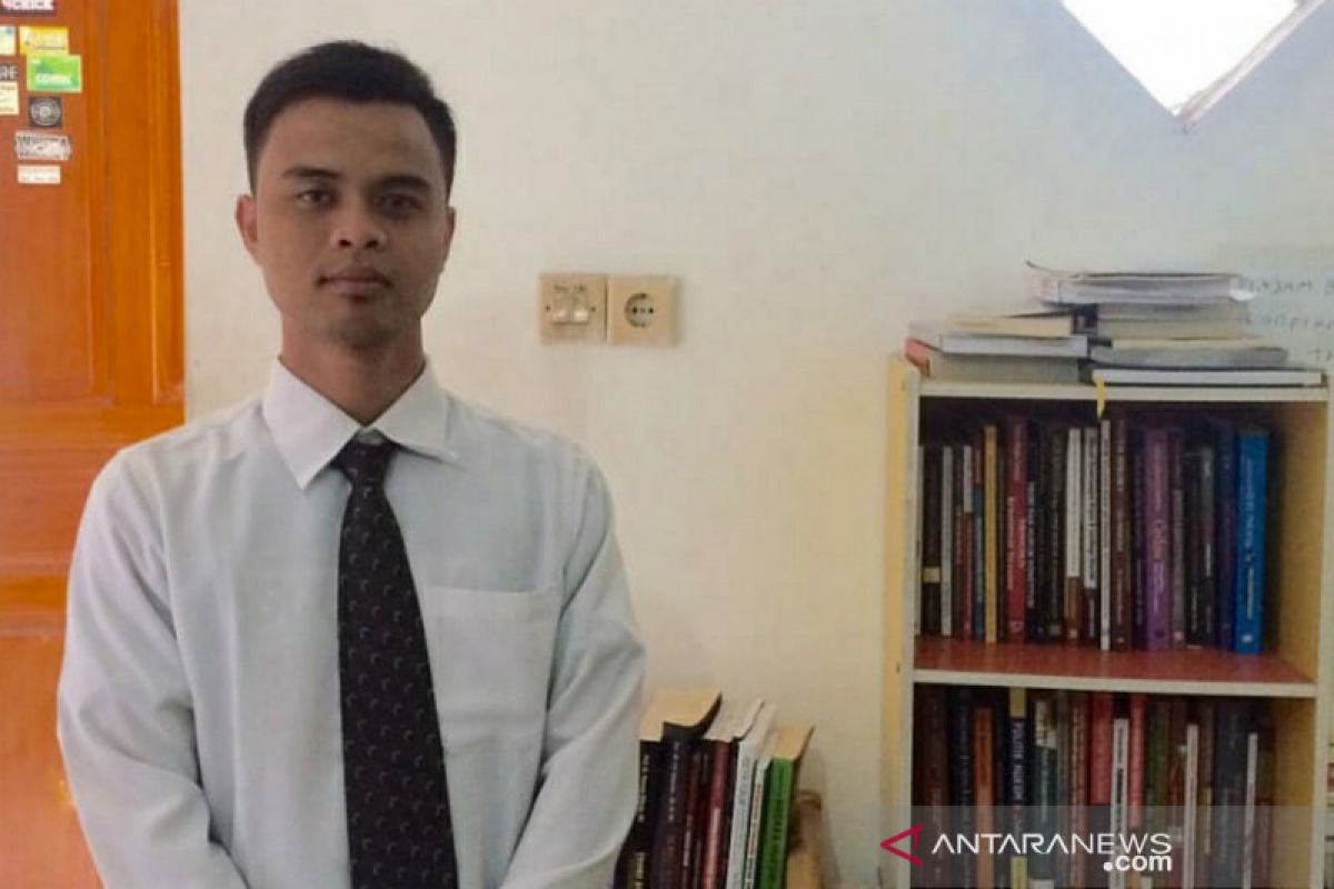 Somasi kecam Bupati Lombok Barat dan DPRD sebagai penjamin tersangka korupsi