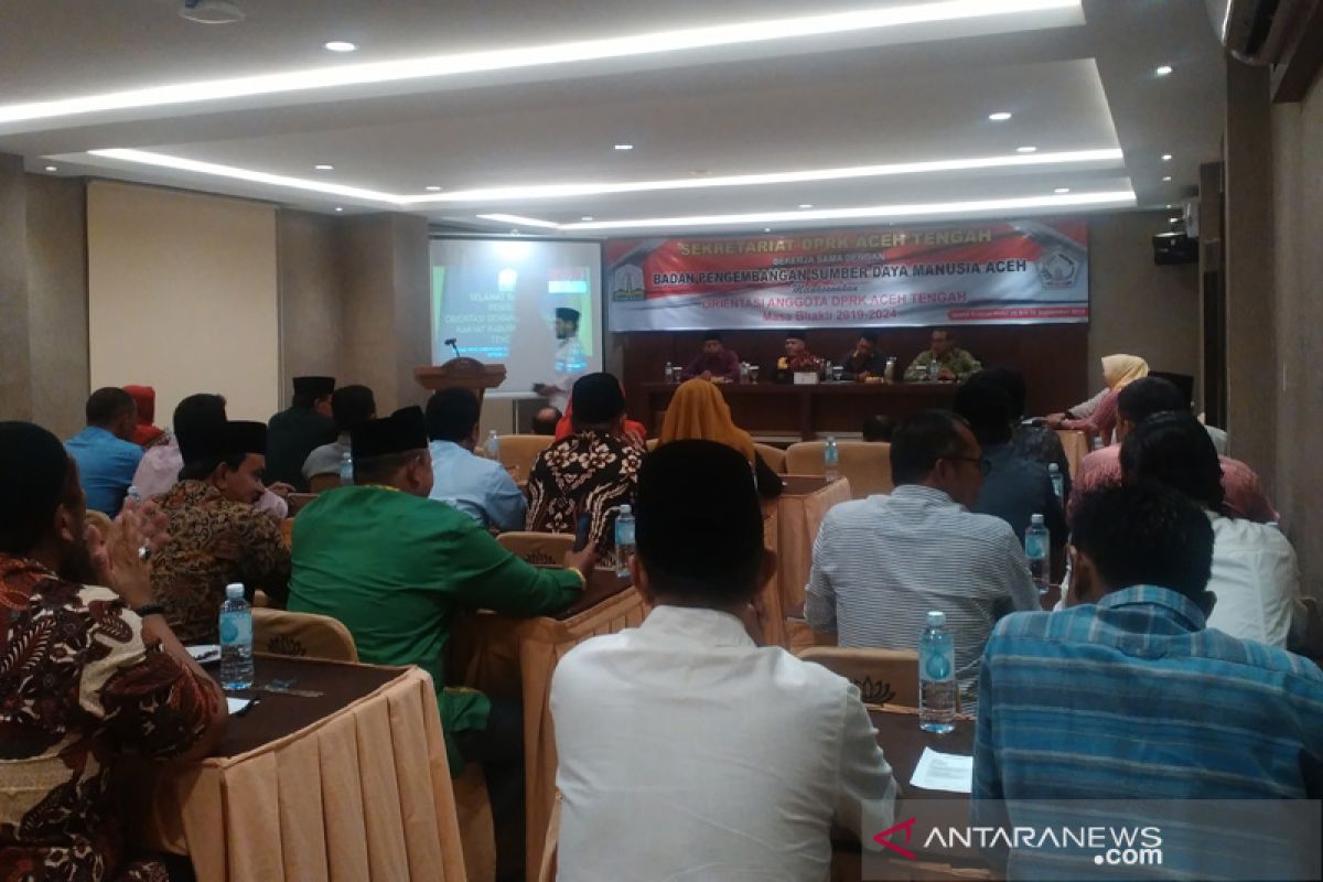 30 anggota DPRK Aceh Tengah ikuti orientasi tugas