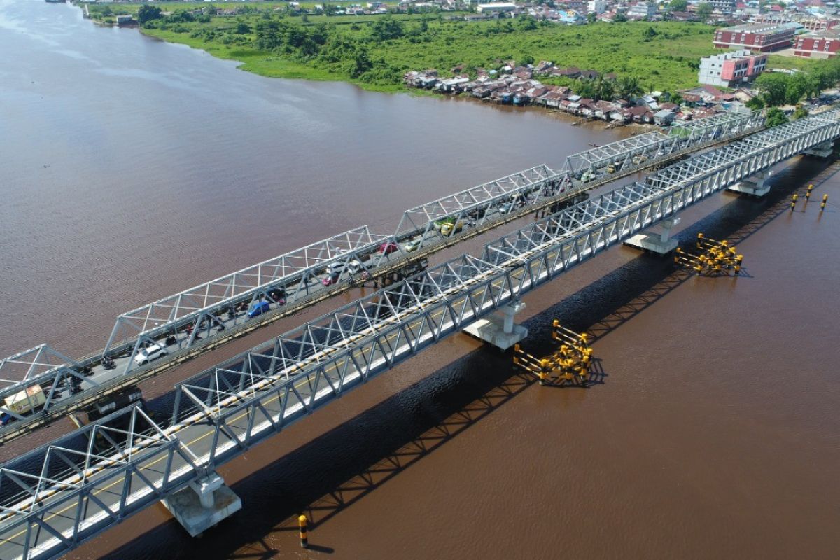 PUPR bangun dua duplikasi  jembatan di Pontianak