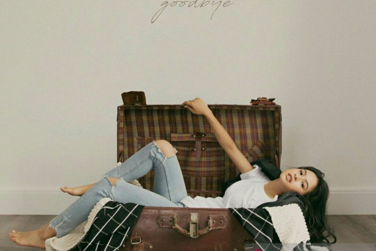 Maudy Ayunda keluarkan "Goodbye"