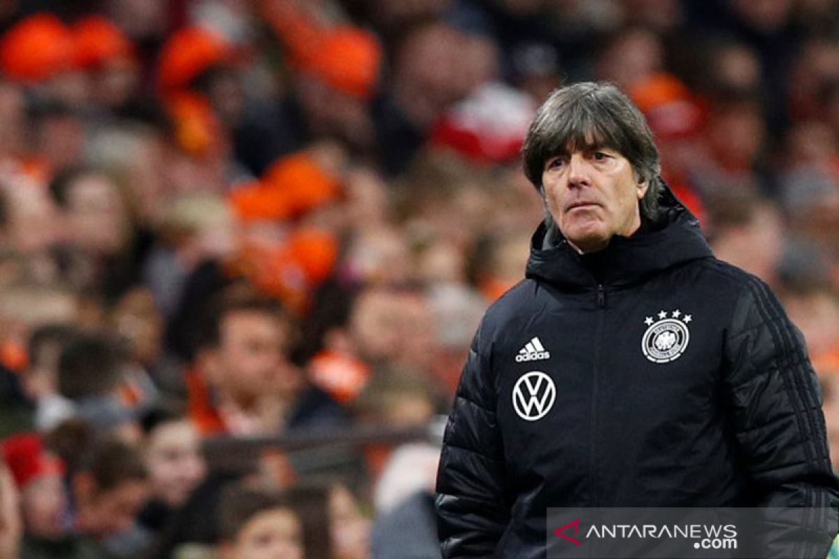 Jerman dituntut menang lawan Irlandia Utara