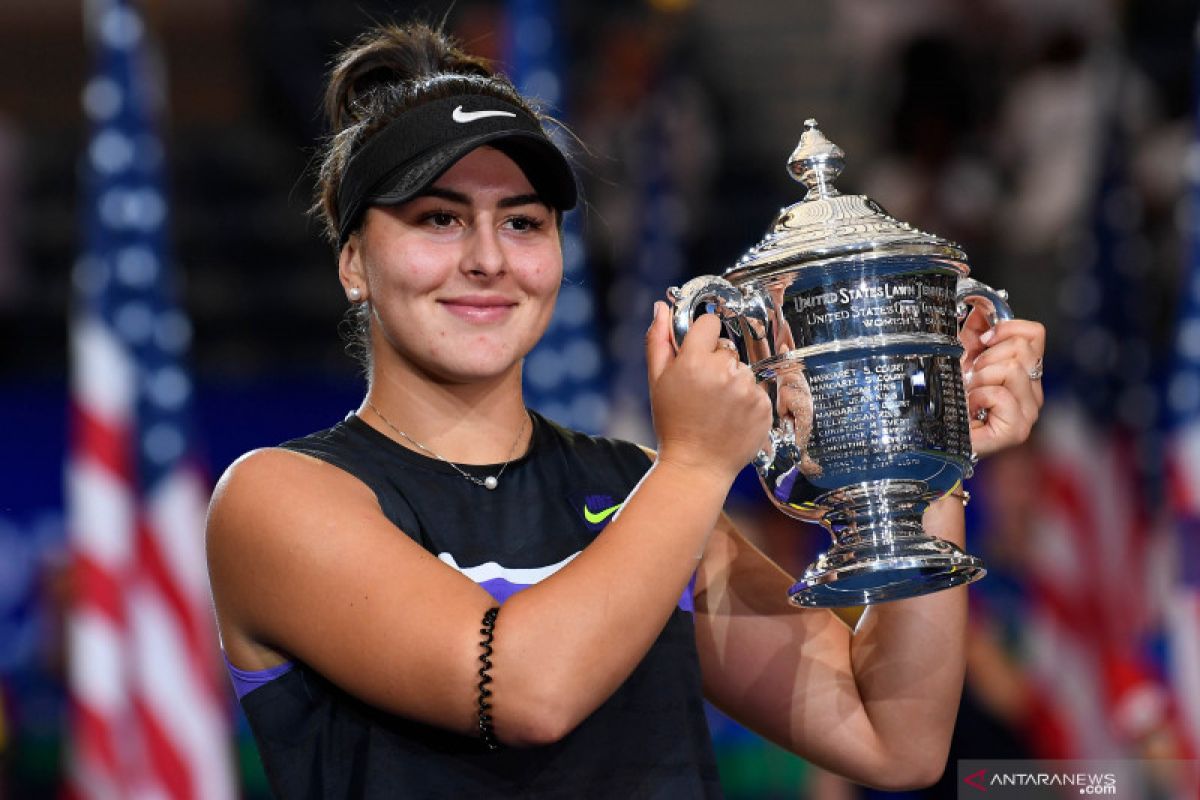 Karena cedera lutut,  Bianca Andreescu mundur dari turnamen WTA Finals