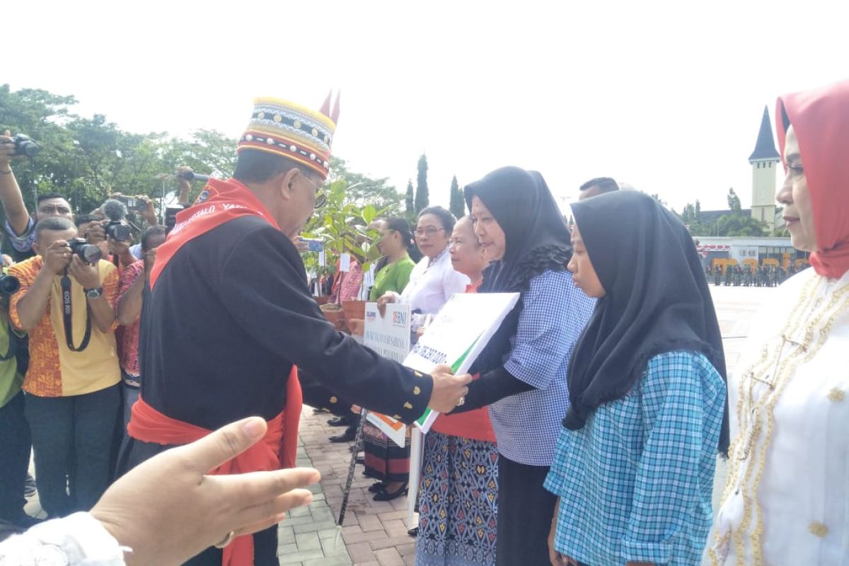 BPJS ketenagakerjaan Cabang Maluku serahkan santunan Rp140,3 juta