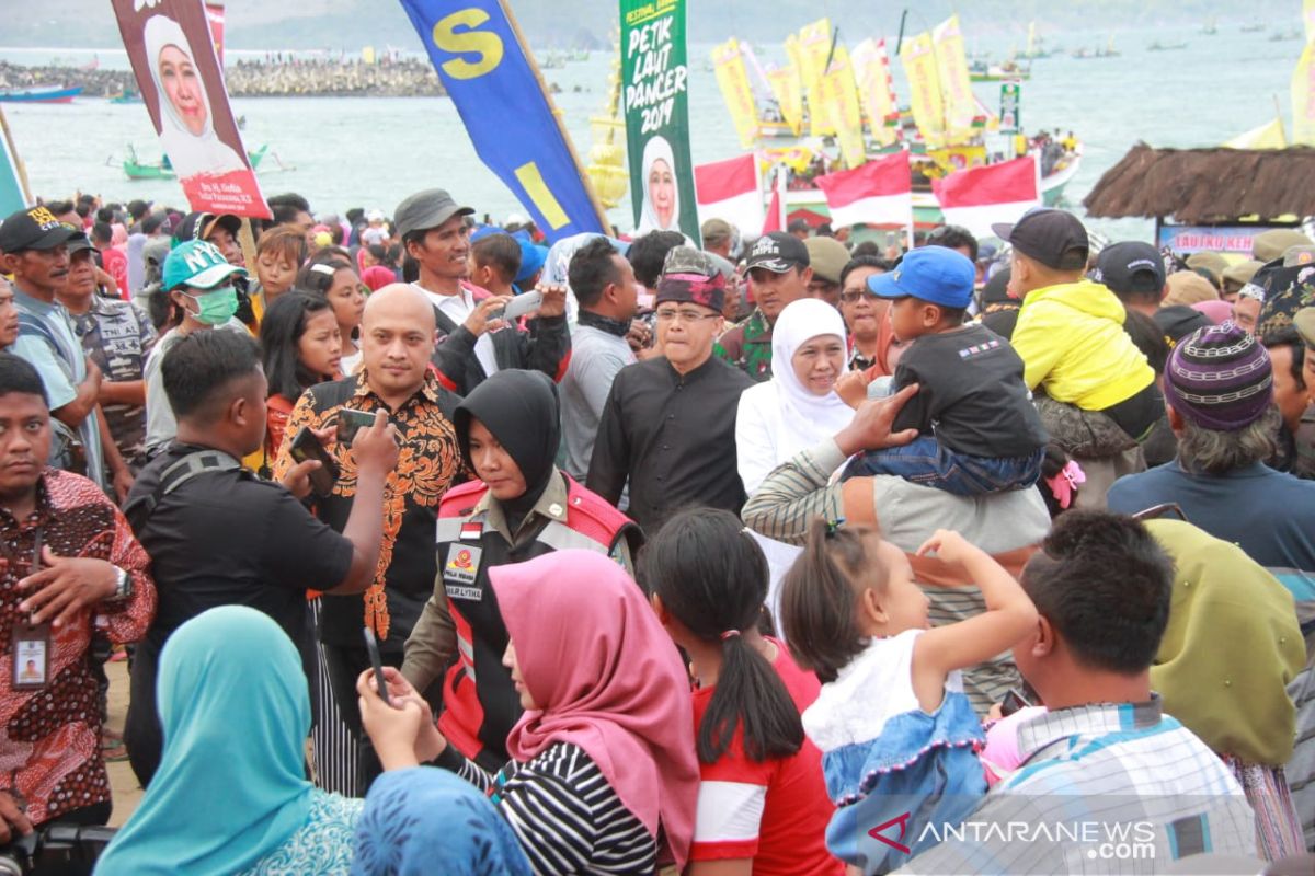 Gubernur Khofifah hadiri tradisi petik laut di Pancer Banyuwangi