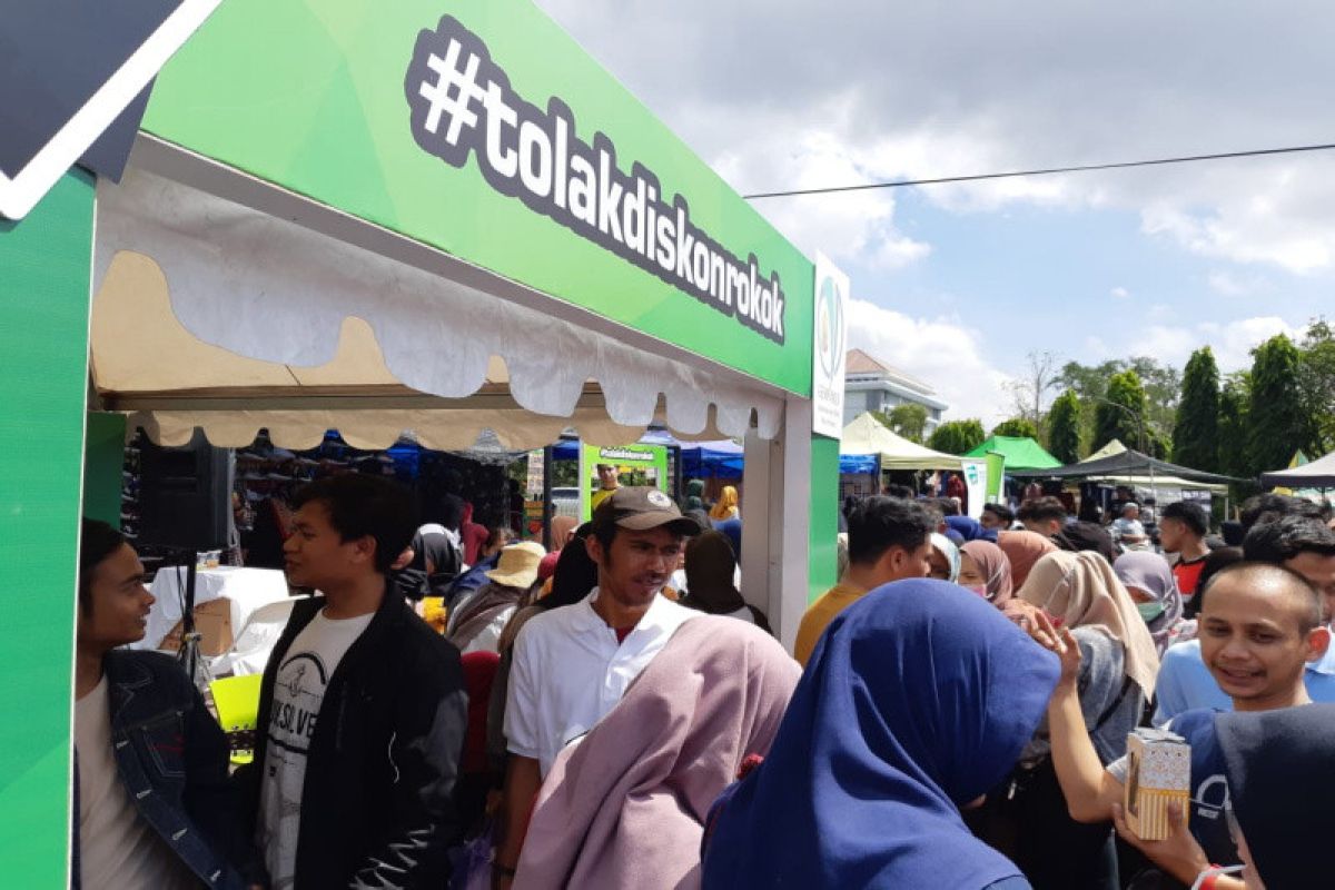 Komunitas masyarakat tolak diskon harga rokok