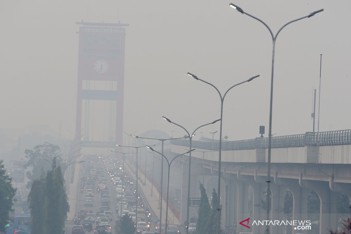 Dinkes Palembang  imbau gunakan masker hindari ispa