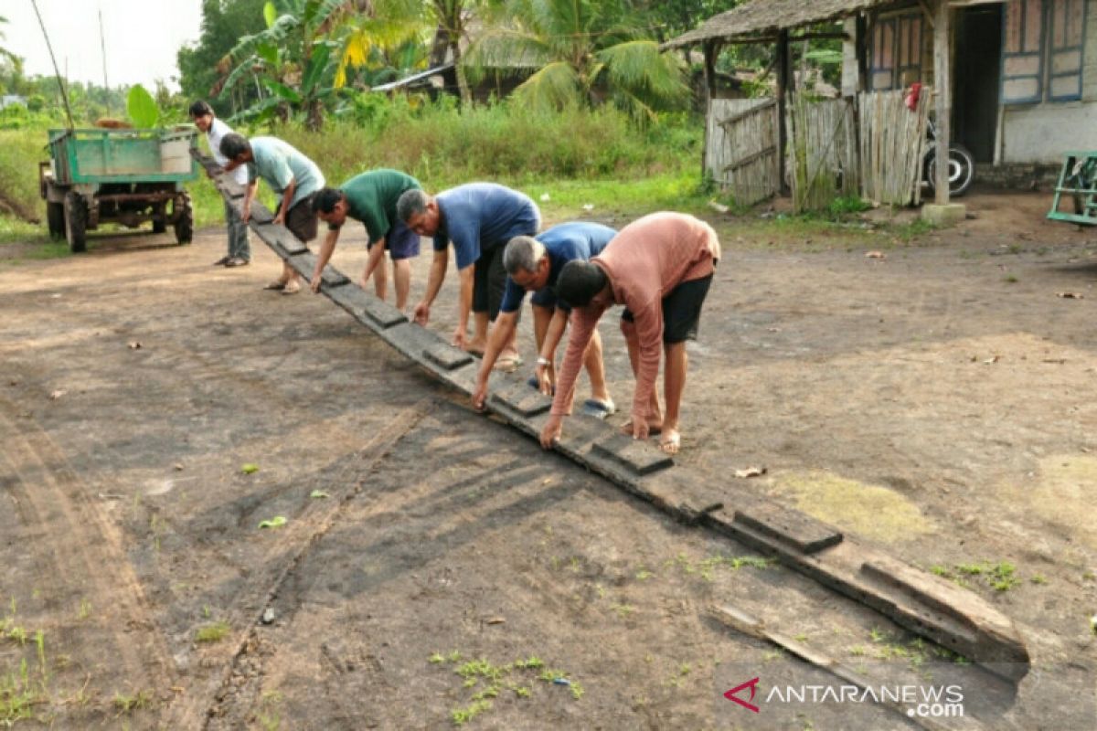 Arkeolog teliti temuan perahu kuno