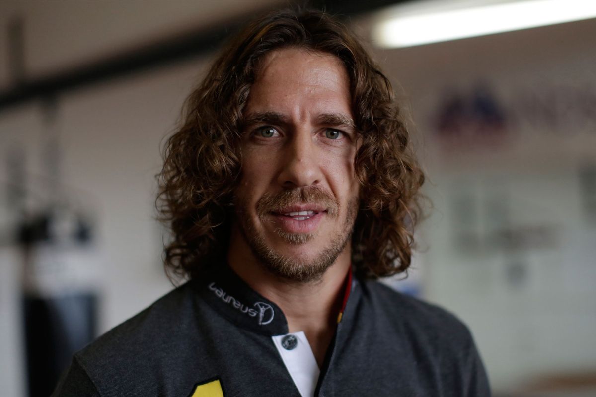 Barcelona ingin pulangkan  Carles Puyol