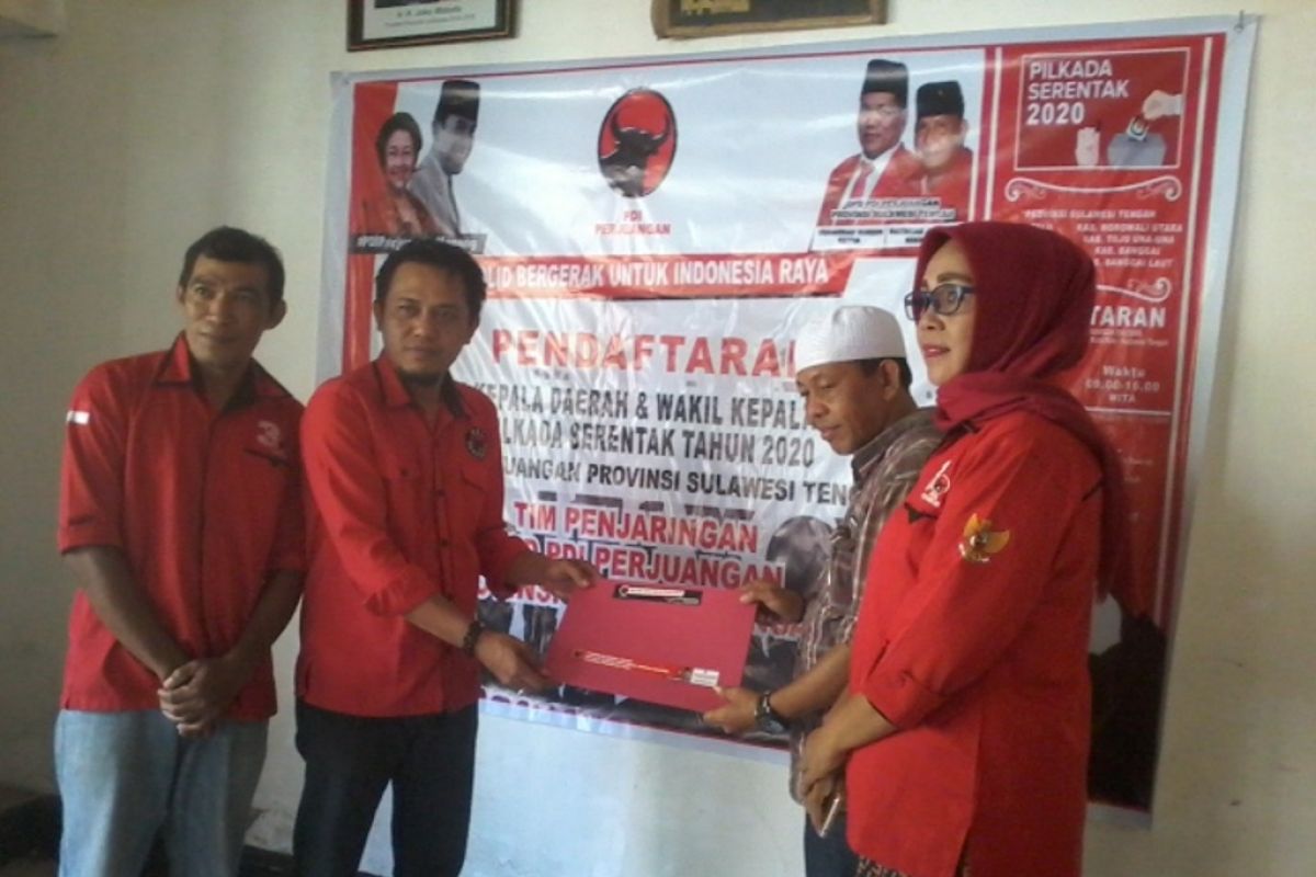 Hasanuddin Atjo daftar sebagai bakal calon gubernur di PDIP