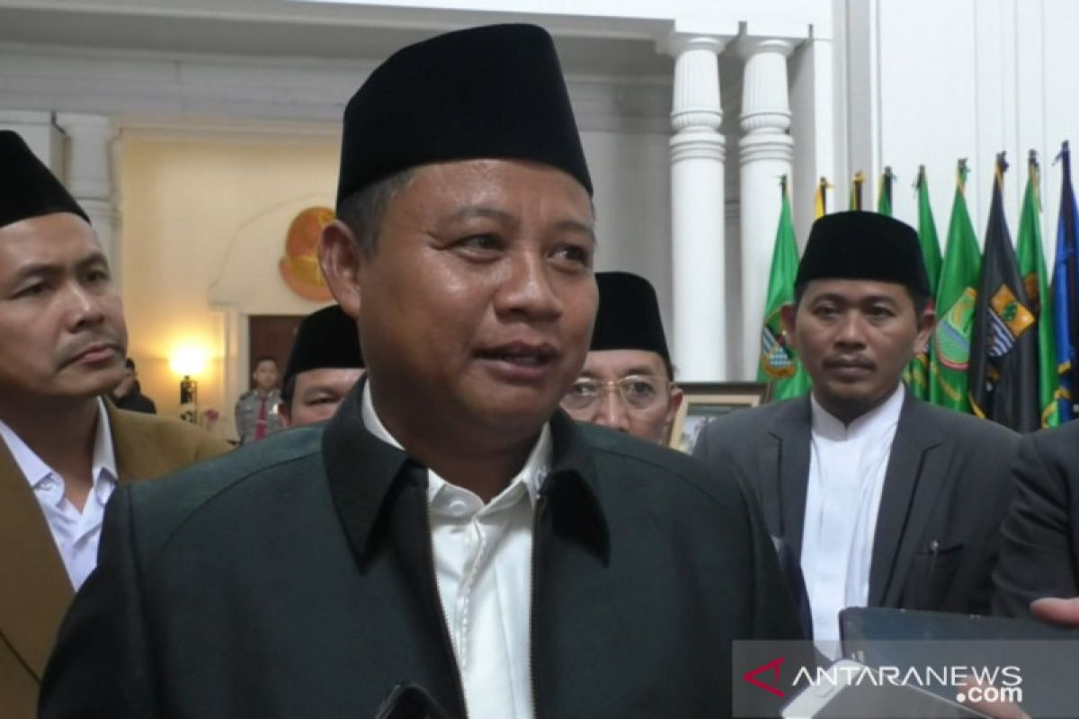 Raperda Pesantren ditolak Kemendagri, Wagub: Ulama tak perlu risau