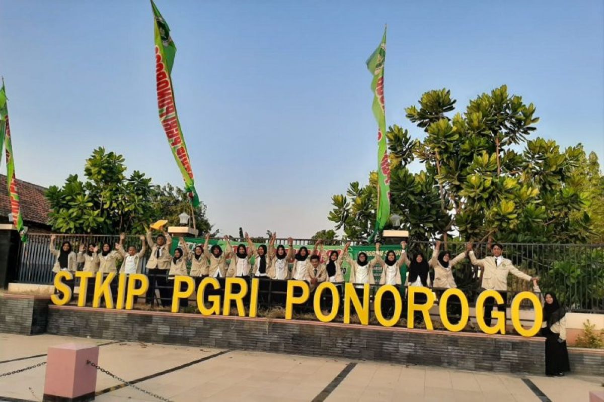 STKIP Ponorogo gelar Anugerah Ronggowarsito hadiah utama Rp100 juta