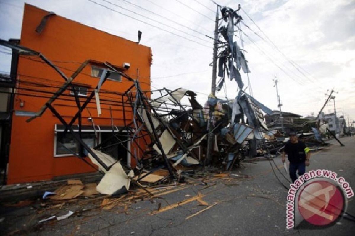 Badai dahsyat Faxai hantam Tokyo, lebih 100 penerbangan dibatalkan