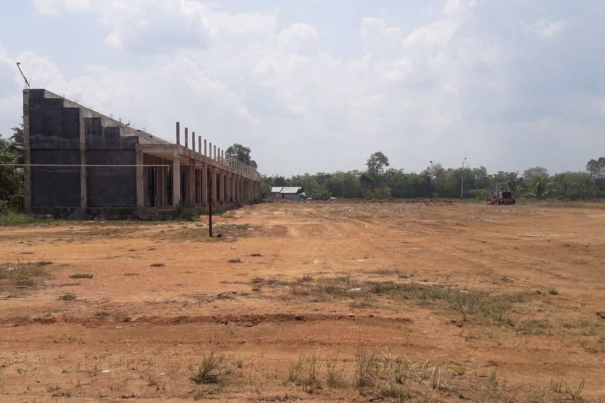 Pembangunan Stadion Mini Kelua terhenti