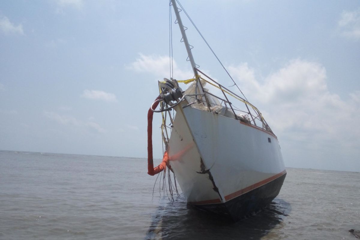 Sebuah kapal tidak berawak ditemukan di perairan Lampung Timur