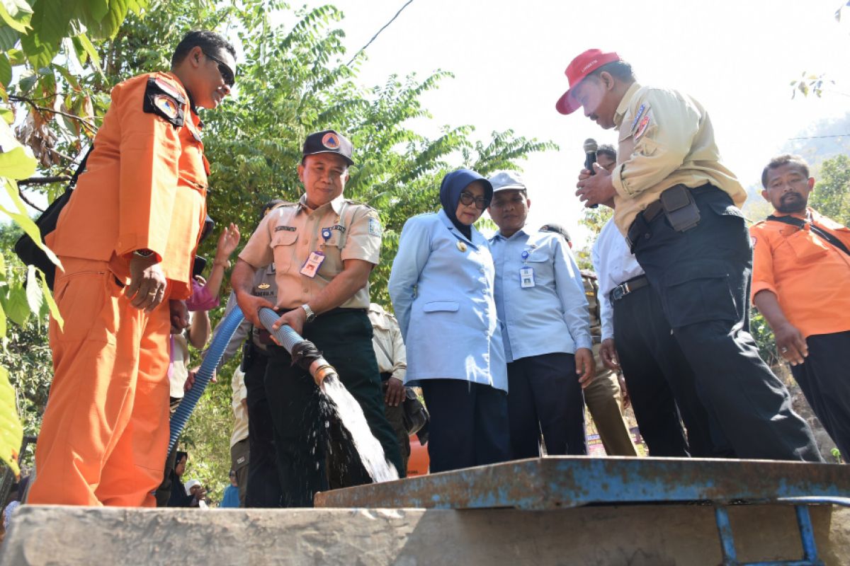 BPBD Sleman droping air bersih 16 tangki setiap minggu