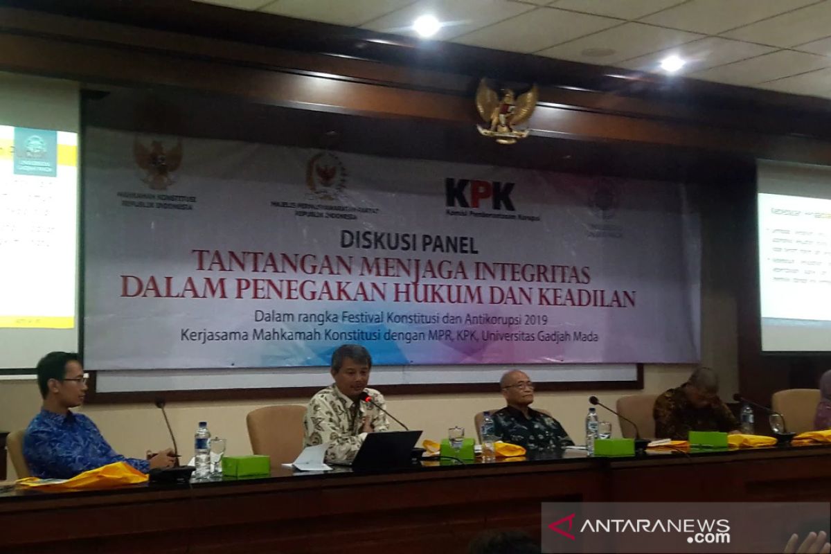 Syafii sebut kewenangan Komisi III DPR tentukan capim KPK terlalu jauh