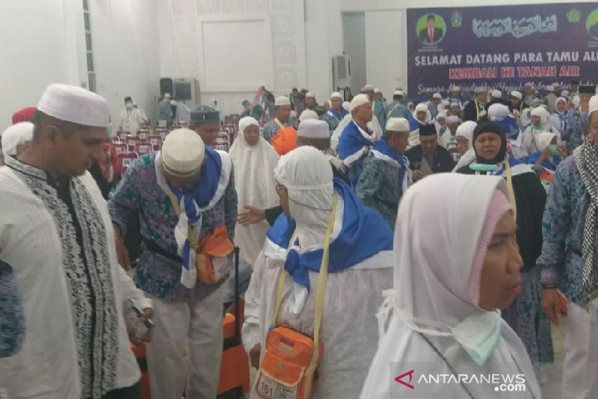 Seorang haji asal Kabupaten Deli Serdang pulang lebih awal