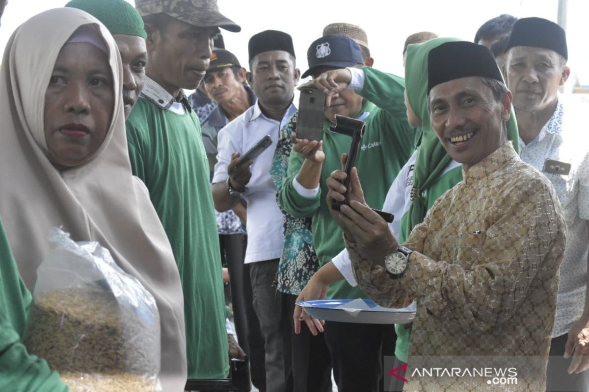Bupati Nelson sebut tidak hanya BDT syarat pemberian bantuan