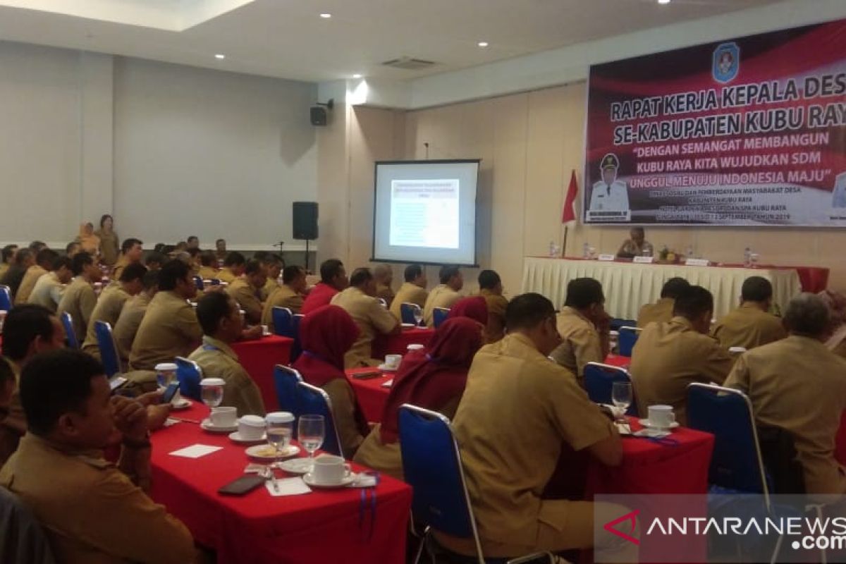 Bupati Kubu Raya minta Pemdes buat target program pemerintahan