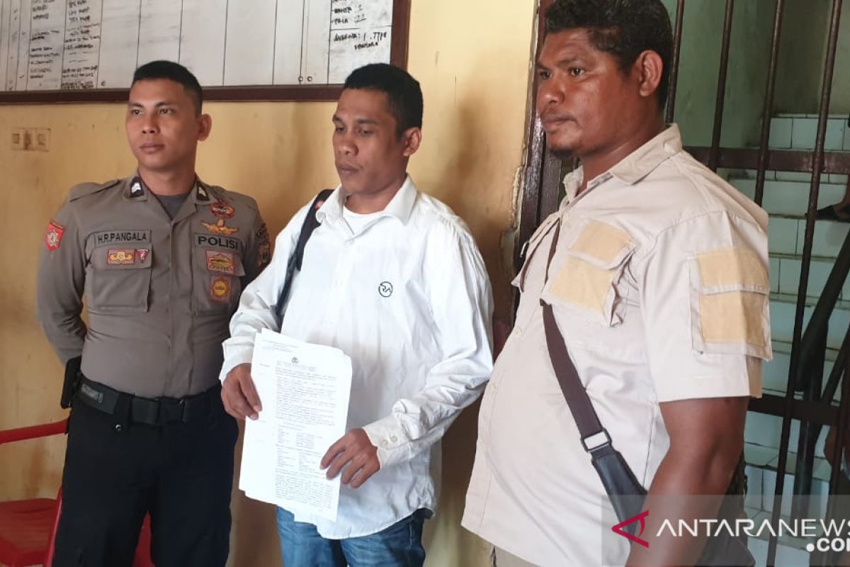 Pelaku penganiayaan tewaskan warga SBB diserahkan ke Kejari ambon