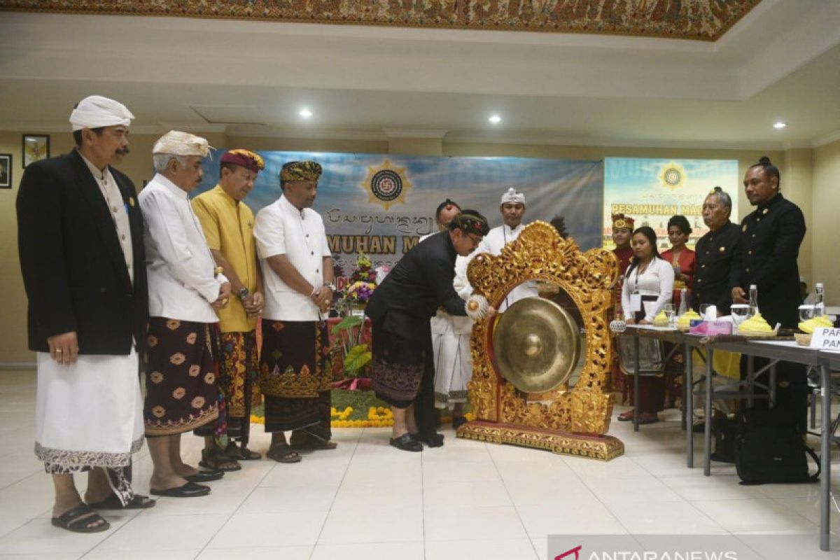 PHDI Bali bahas soal pelecehan pura dalam 