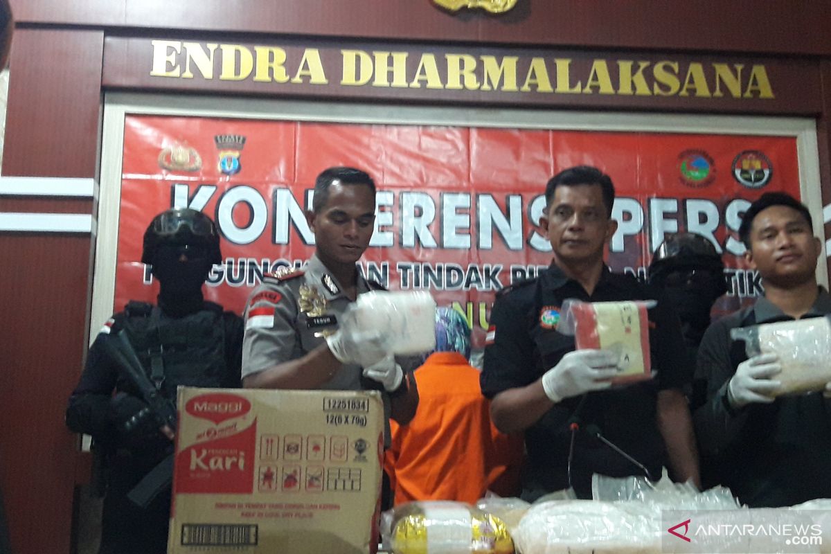 Seorang mahasiswa Makassar bawa 20 kg sabu dari Malaysia