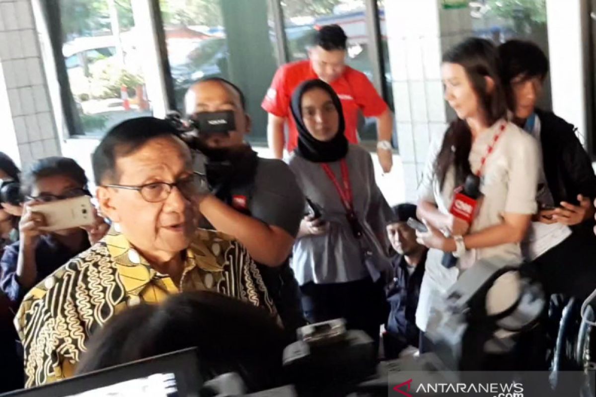 Seluruh keluarga dekat BJ Habibie berkumpul di RSPAD