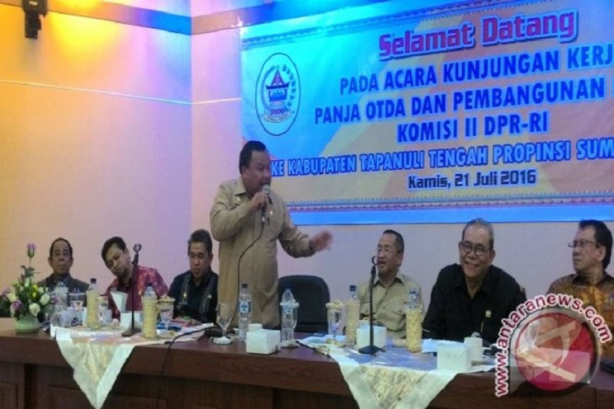 Lurah diminta tidak bermain-main dengan dana kelurahan