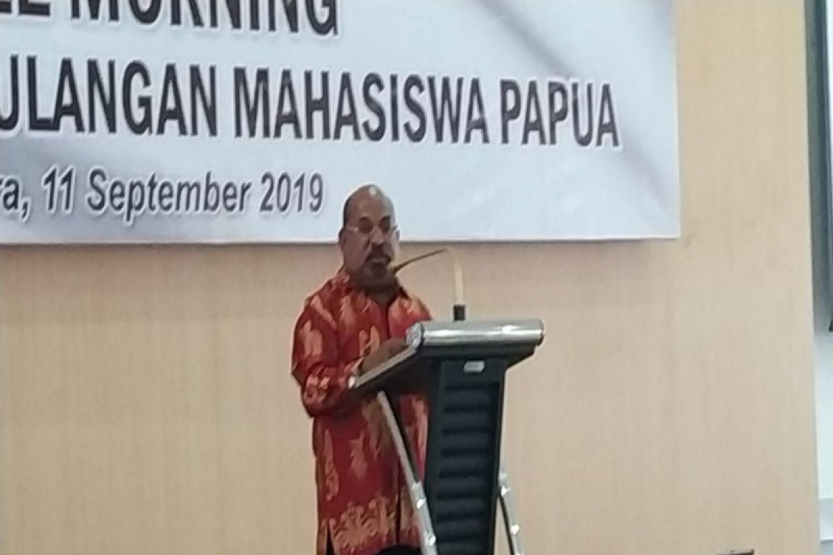 Gubernur Papua tegaskan tidak pernah perintah mahasiswa pulang