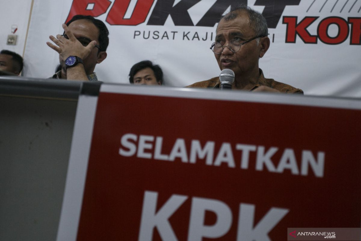 Kepala BPJN Wilayah XII Kementerian PUPR ditetapkan sebagai tersangka suap