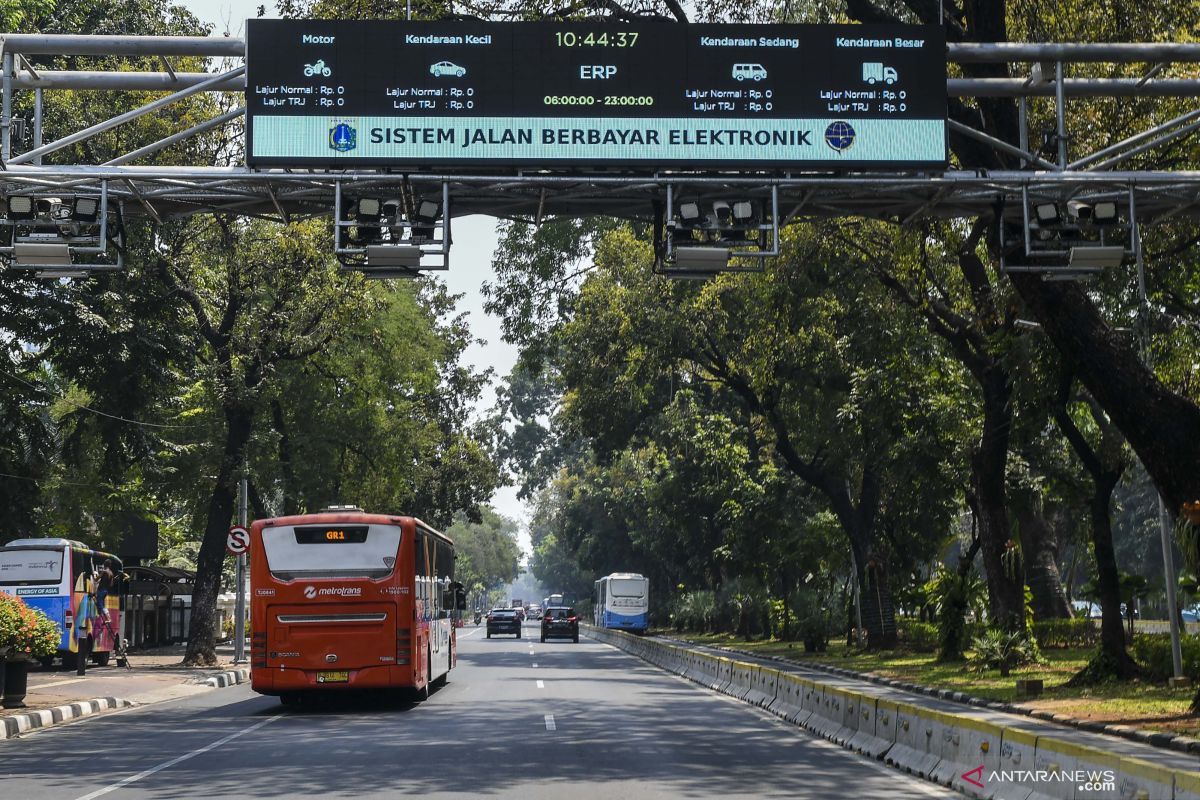Keputusan jalan berbayar Jakarta ada di "tangan" Pemprov DKI