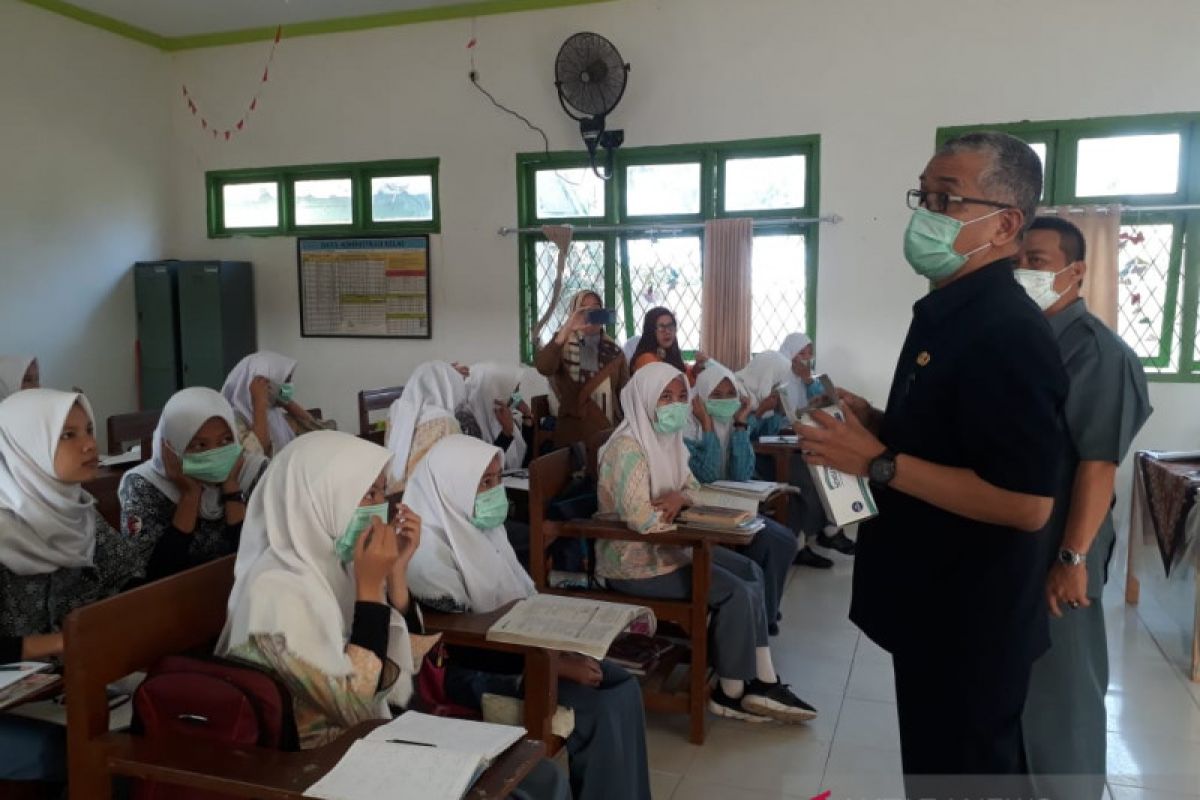 Kadisdik minta sekolah  tiadakan kegiatan di luar kelas