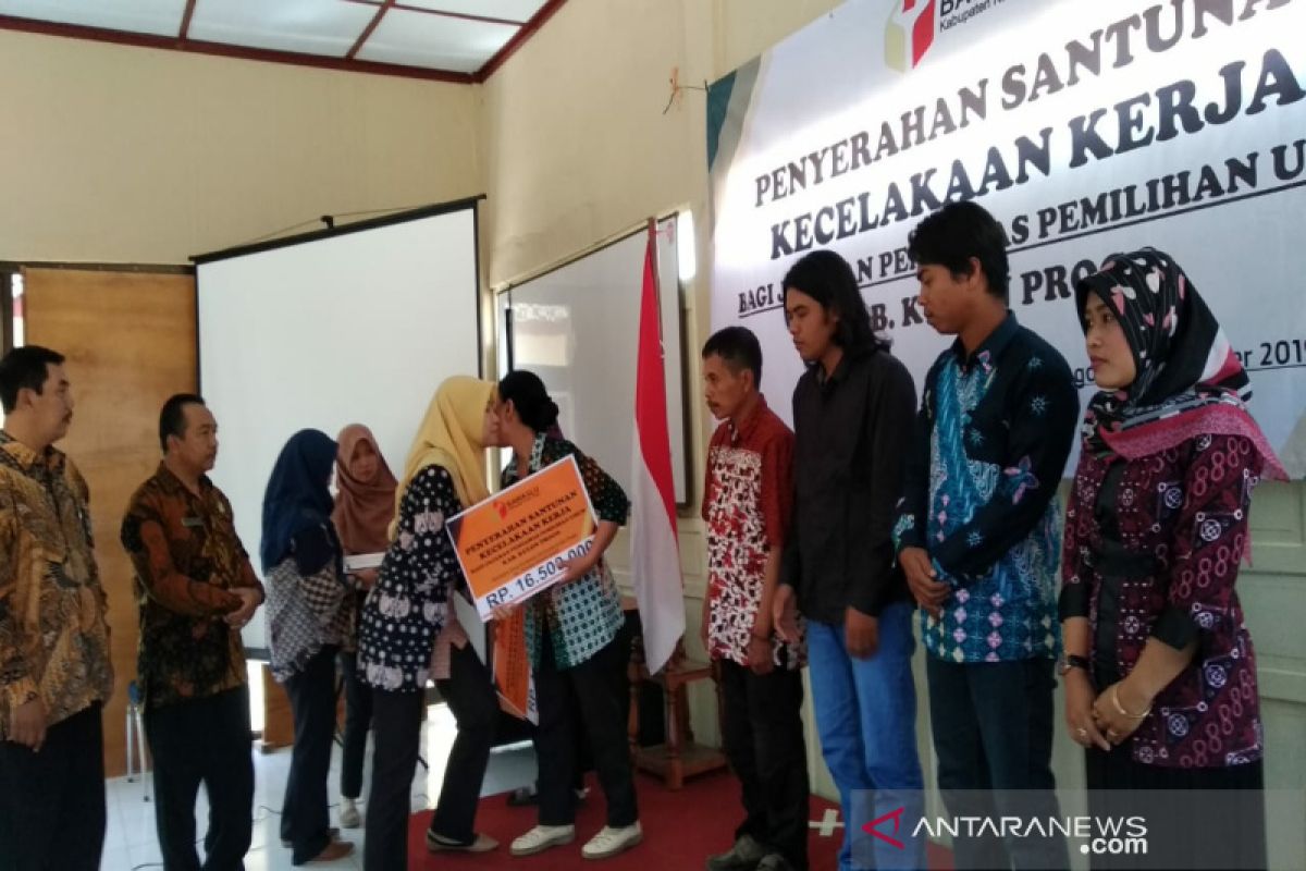 Bawaslu Kulon Progo santuni Panwaslu terkena musibah pada Pemilu