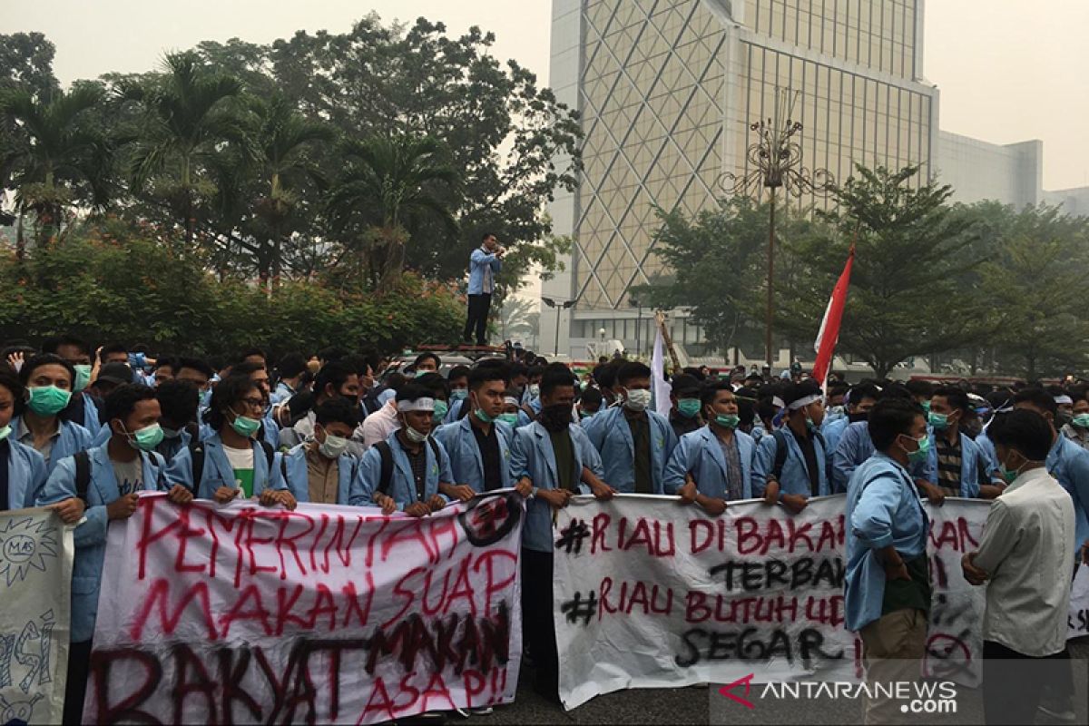 Demo rusuh, Rektor Unri minta maaf kepada Polda Riau atas insiden G17S