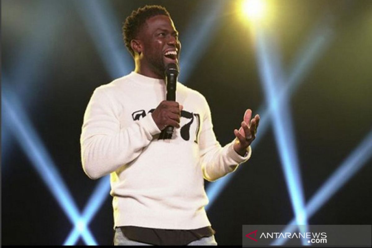 Kevin Hart kembali promosi "Jumanji" usai pulih dari kecelakaan