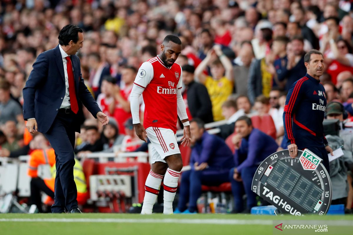 Arsenal dipastikan minus Alexandre Lacazette sampai Oktober 2019 akibat cidera