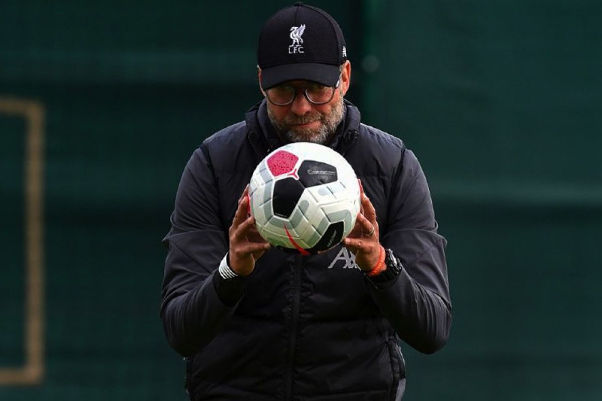 Klopp siap hadapi ujian dari pasukan muda  Chelsea