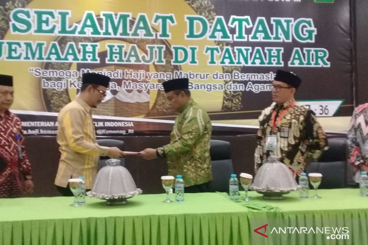 Jamaah haji kloter 37 Debarkasi Makassar tiba lebih awal