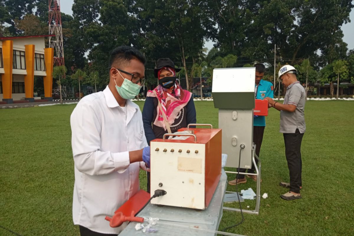 DLH Agam ambil sampel udara ambien di Lubukbasung