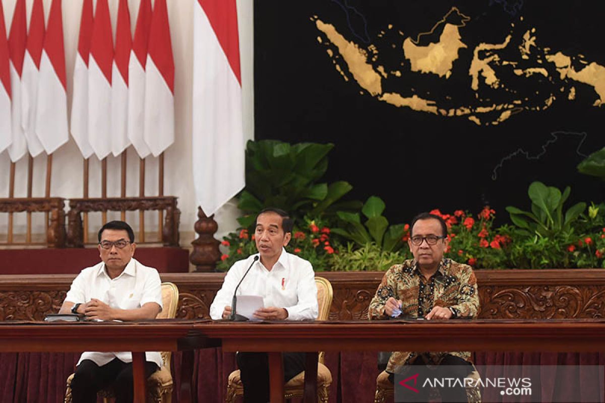 Jokowi tetap ingin KPK berperan sentral