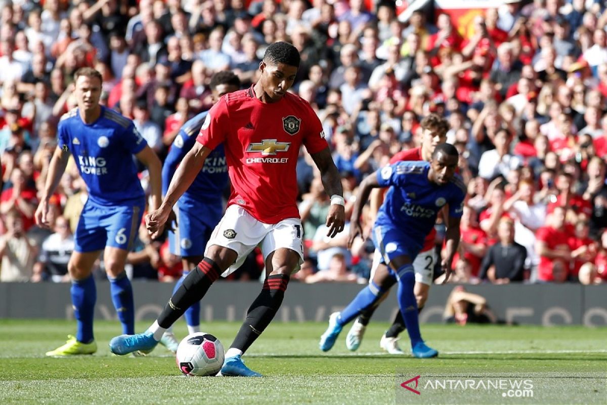 Liga Inggris -- MU cetak gol penalti dan kalahkan Leicester 1-0