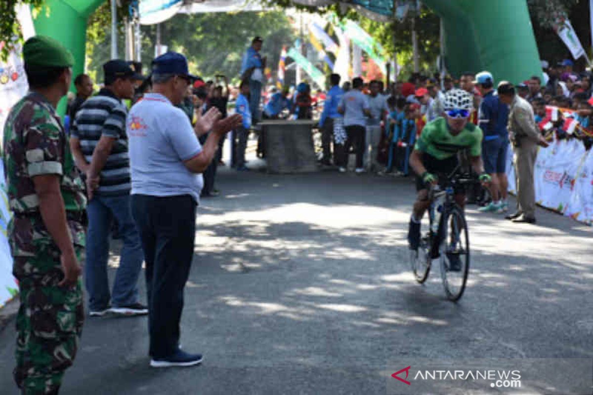 Bupati Acep Purnama berharap Tour de Linggarjati jadi ajang berkelas dunia