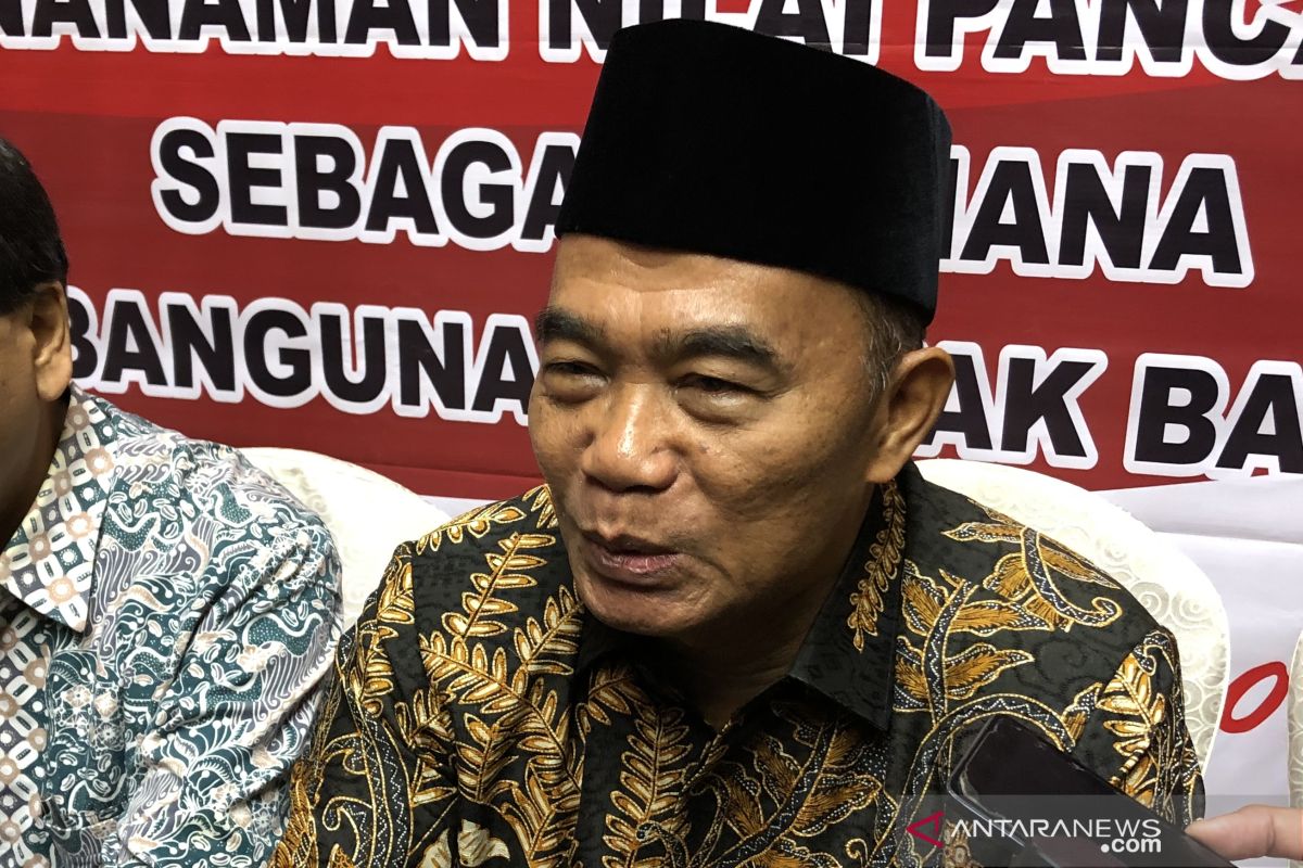 Mendikbud : Ada pendemo bukan siswa kenakan pakaian sekolah