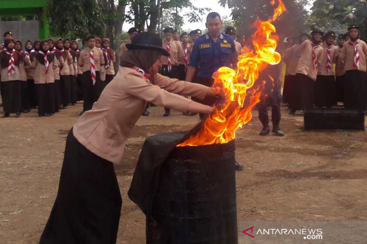 Pelajar Temanggung ikuti sosialisasi pencegahan kebakaran