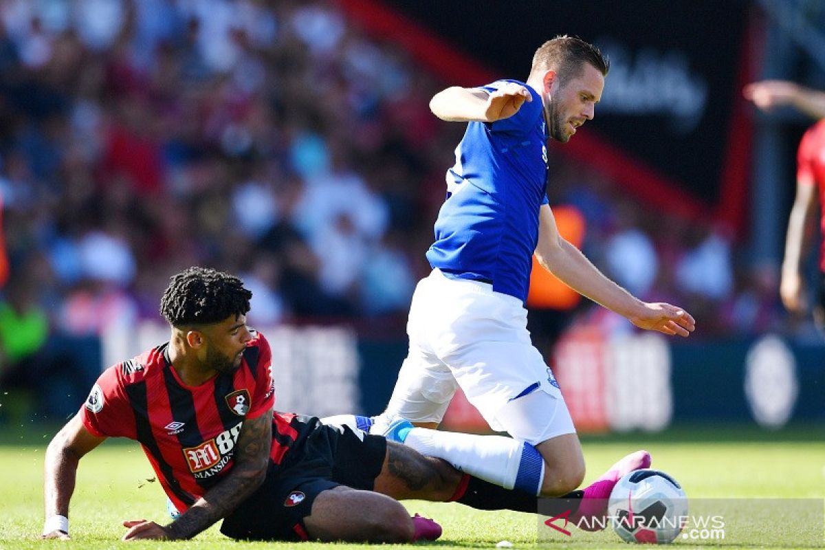Liga Inggris-Everton bertekuk lutut 1-3 kepada Bournemouth