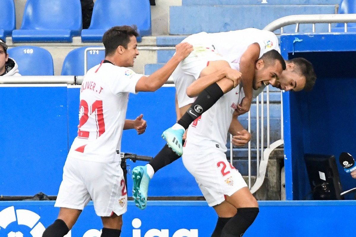 Sevilla menuju puncak klasemen setelah kalahkan Alaves