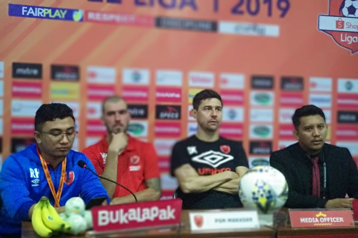 10 pemain PSM Makassar imbangi 1-1 Badak Lampung