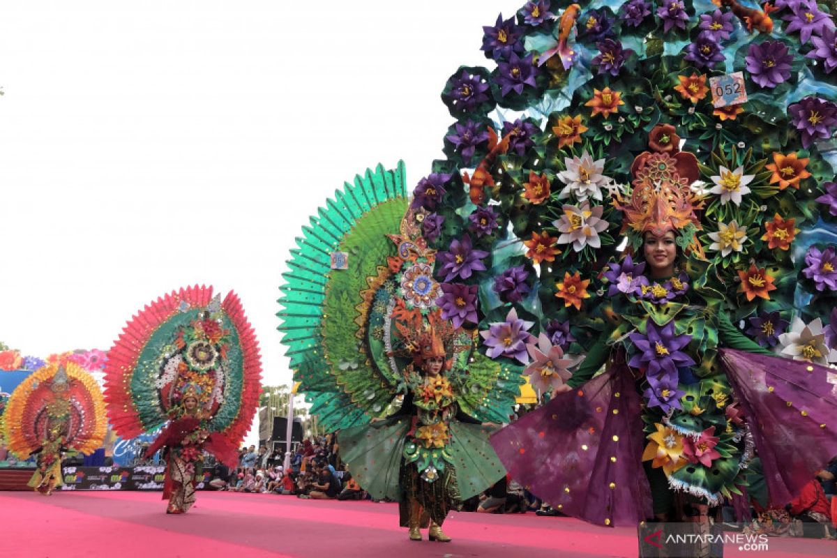 Malang Flower Carnival didorong lebih kreatif